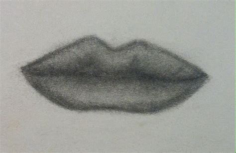 Lips (practice shading) 1/2014 | Art pieces, Drawings, Art