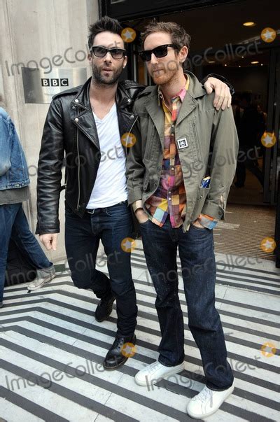 Photos and Pictures - Maroon 5's Adam Levine and Jesse Carmichael pose ...