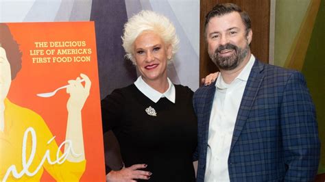 Anne Burrell Husband Stuart Claxton: Job, Marriage Details | Closer Weekly