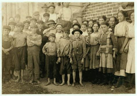 History of Labor Unions Photo: Young Cotton Mill Workers