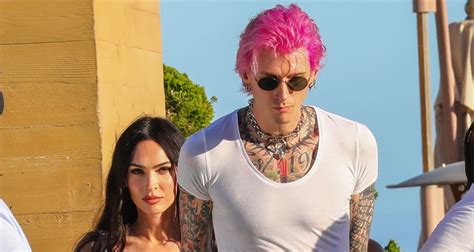 Machine Gun Kelly Debuts Bright Pink Hair During Lunch Date with Megan ...