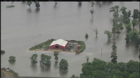 Flooding reported around Trinity River - ABC13 Houston