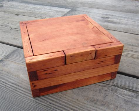 Free Wood: Free Wood Keepsake Box Plans