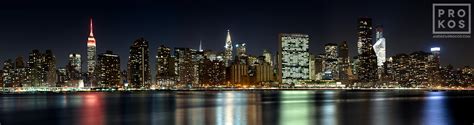 Panoramic Skyline of Manhattan at Night - NYC Skylines Photos - PROKOS