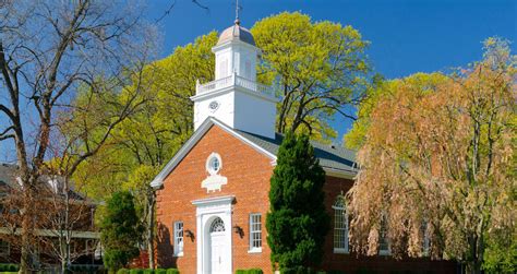 Stony Brook School – A Century-old Institution Meets Modern Education Demands