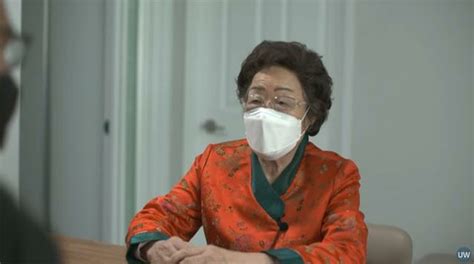 A documentary on comfort women closely related to Lee Yong-soo, was screened at a prestigious ...