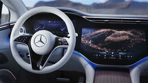 A Mercedes-Benz EQS Hyperscreen belseje - YouTube