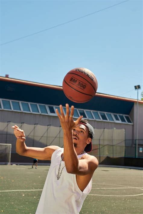 Throwing Basketball Photos, Download The BEST Free Throwing Basketball ...