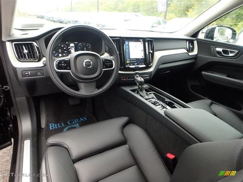 2018 Volvo XC60 T5 AWD Interior Color Photos | GTCarLot.com