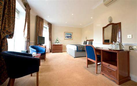 Bromley Court Hotel, London | Book on TravelStay.com