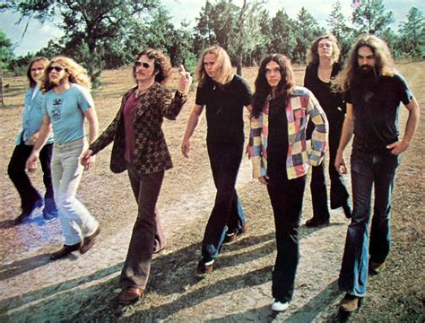 17 Best images about Lynyrd Skynyrd on Pinterest | Memorial park, Gary ...