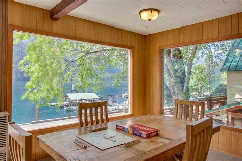 The North Cascades Lodge at Stehekin | Outdoor Project