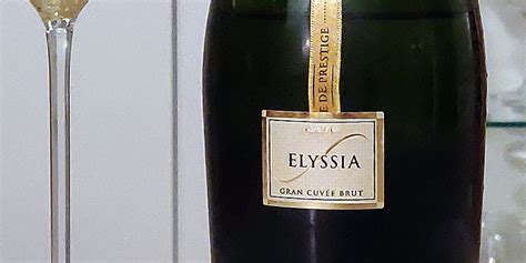 Freixenet Elyssia Gran Cuvée Cava Brut - tyylikäs uudenvuoden ...