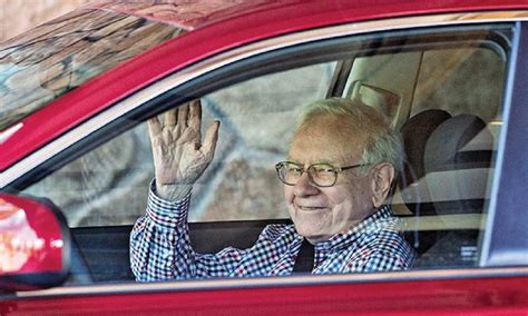 Humble Cars Of BILLIONAIRES: Mark Zuckerberg’s Honda Fit To Jeff Bezos ...