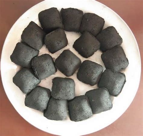 Coconut Shell Charcoal Briquettes at Rs 18 /kilogram | कोकोनट शैल चारकोल ब्रिकेट, कोकोनट शैल ...