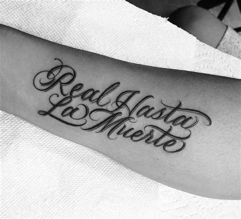 tattoo de real hasta la muerte - Buscar con Google | Cursive tattoos, Spanish tattoos, Tattoo ...