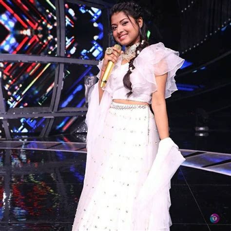 Arunita Kanjilal (Indian Idol 12) Age, Biography, Wiki, Images, Songs | Beautiful girl photo ...