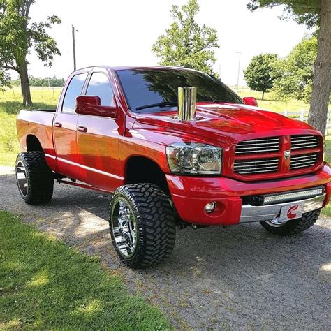 Badass cummins 4x4 with a hood stack #cummins #mopar #hemi Lowered ...