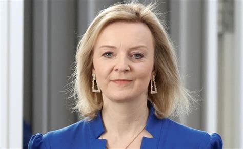 See How Much Liz Truss Earned As UK Prime Minister for 44 days