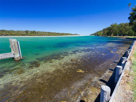 Sussex Inlet Entrance Beach | NSW Holidays & Accommodation, Things to ...