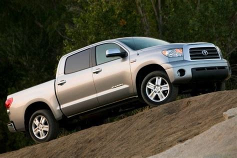 Used 2007 Toyota Tundra CrewMax Cab Review | Edmunds