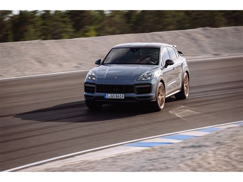 2023 Porsche Cayenne: 53 Exterior Photos | U.S. News