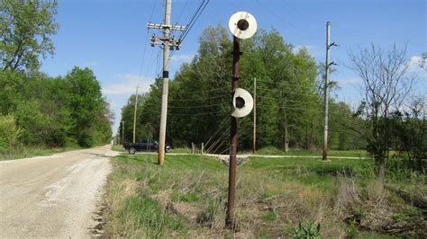 Abandoned Railroad Crossing (800 N #2, Jasonville, IN) - YouTube