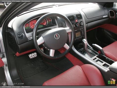 Red Interior Dashboard for the 2004 Pontiac GTO Coupe #42676875 ...