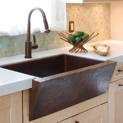 26 Farmhouse Kitchen Sink Ideas and Designs for 2023