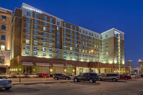 Residence Inn by Marriott Kansas City Downtown/ Convention in Kansas City | Best Rates & Deals ...