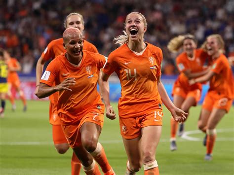 Football Women Holland Wallpapers - Wallpaper Cave