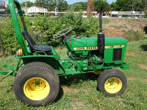 1983 John Deere 650 Tractors - Compact (1-40hp.) - John Deere MachineFinder