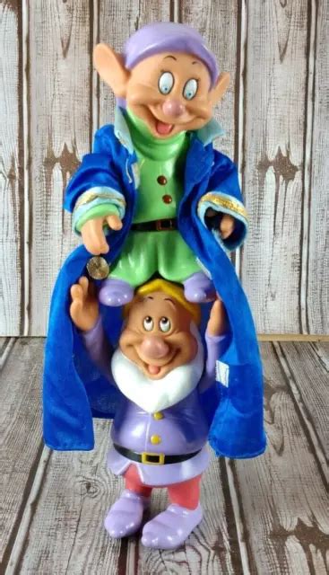 DISNEY STACKABLE DOLLS Snow White Seven Dwarfs Dopey Sneezy Mattel 1992 Toy $11.00 - PicClick