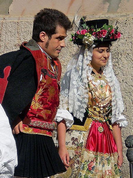 17 Best images about traditional costumes on Pinterest | Dirndl, Bolivia and Sardinia