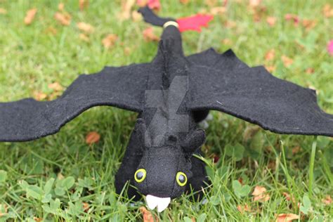 Toothless Plush by KrystalAnne on DeviantArt