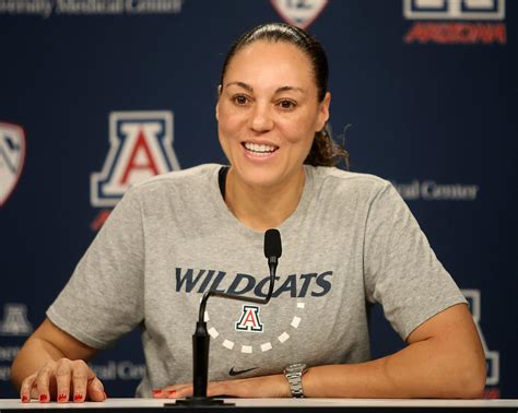 Watch: Arizona's Adia Barnes shows off Tucson home, talks pregnancy ...