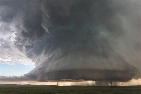 How a Storm Chaser Captured a Terrifying Double Tornado | WIRED