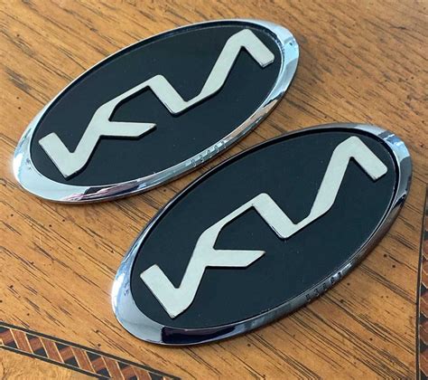 Kia 4.0 Badges/Emblem 2pc Set with Brushed Aluminum Letters | Etsy