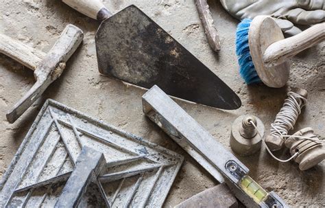 Masonry Tools - A Beginner's Guide - Workshopedia