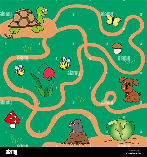 easy game for children: maze Stock Photo - Alamy