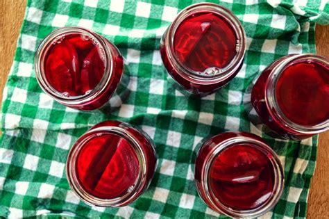 Pickling Beets: A Canning Photo Story