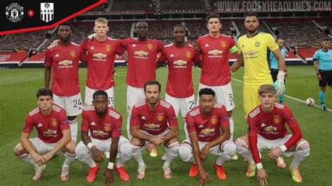 On Pitch: Manchester United 20-21 Home Kit With Alternative Socks ...