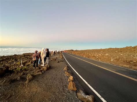 Sunset at Haleakala - and why it is better than sunrise! (2024) - Destination Checkoff