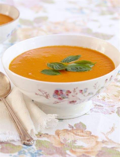 Thai-Spiced Tomato Soup | Recipe | Ginger recipes, Berries recipes, Mary berry cooks