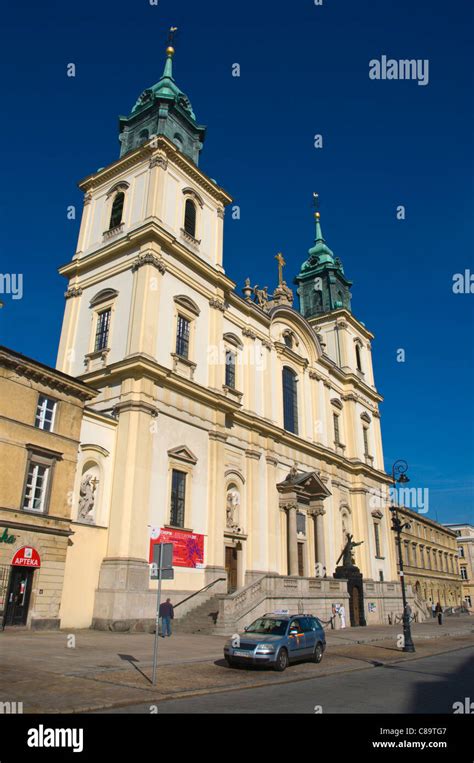 Church holy cross warsaw hi-res stock photography and images - Alamy