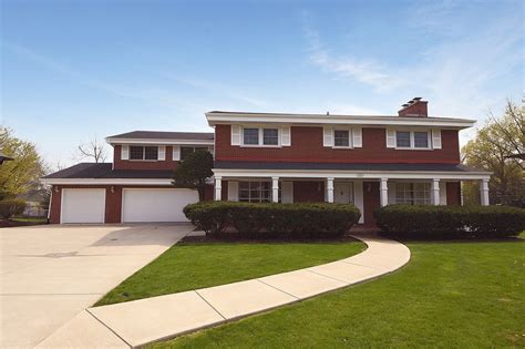 2300 Flossmoor Rd, Flossmoor, IL 60422 | MLS# 11962504 | Redfin