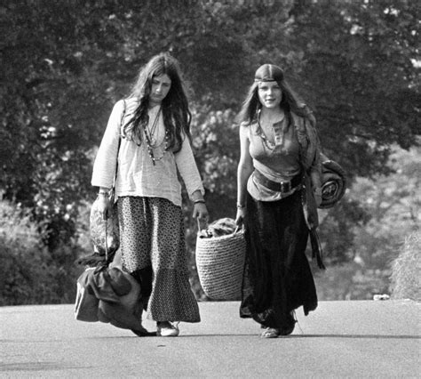 Hippie Fashion From 1960 and 1970! - OZONWeb by OZON Magazine