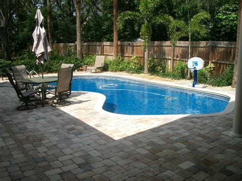 35 Best Backyard Pool Ideas