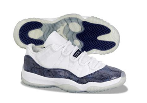 Air Jordan XI (11) Retro - Snakeskin Low - Holiday 2010 Release ...