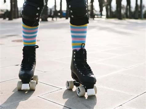 How to Roller Skate for Exercise | HUM Nutrition Blog